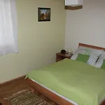 Pansiyon Privat Pri Hradbach *