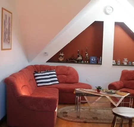 Privat Pri Hradbach *